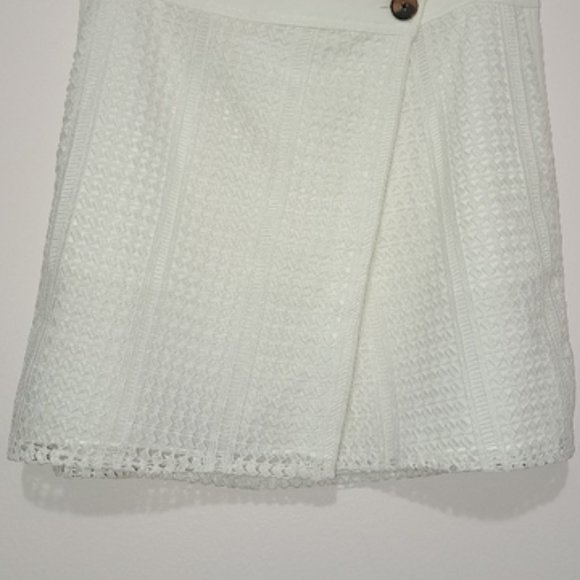 Derek Lam 10 Crosby Optic White Mini Eyelet Faux Wrap Skirt Size 8 - Picture 3 of 8